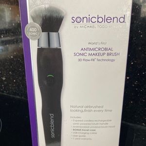 Michael Todd Makeup Brush